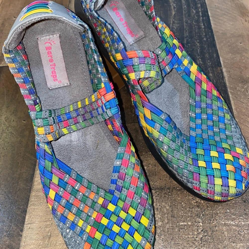 BareTraps Women's Woven Slip-On Stretch Shoes Multicolor Size 8.5 lightweight